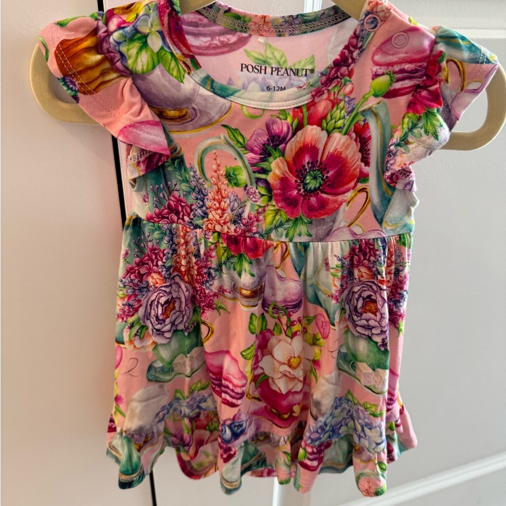 Posh Peanut Elizabeth dress onesie. Size 6-12 months.
